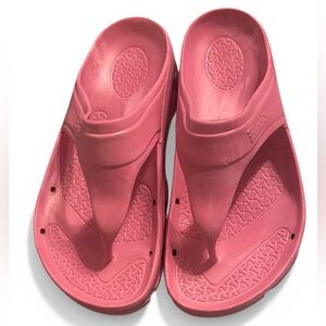 Women's Pink Birki’s Thong Sandals - Slip-On Comfort